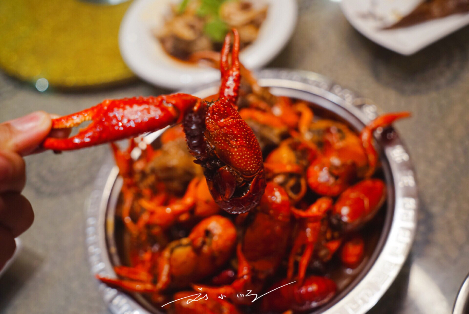 谁说到江苏吃小龙虾只能去盱眙？其实上海人和苏州人更喜欢去这里