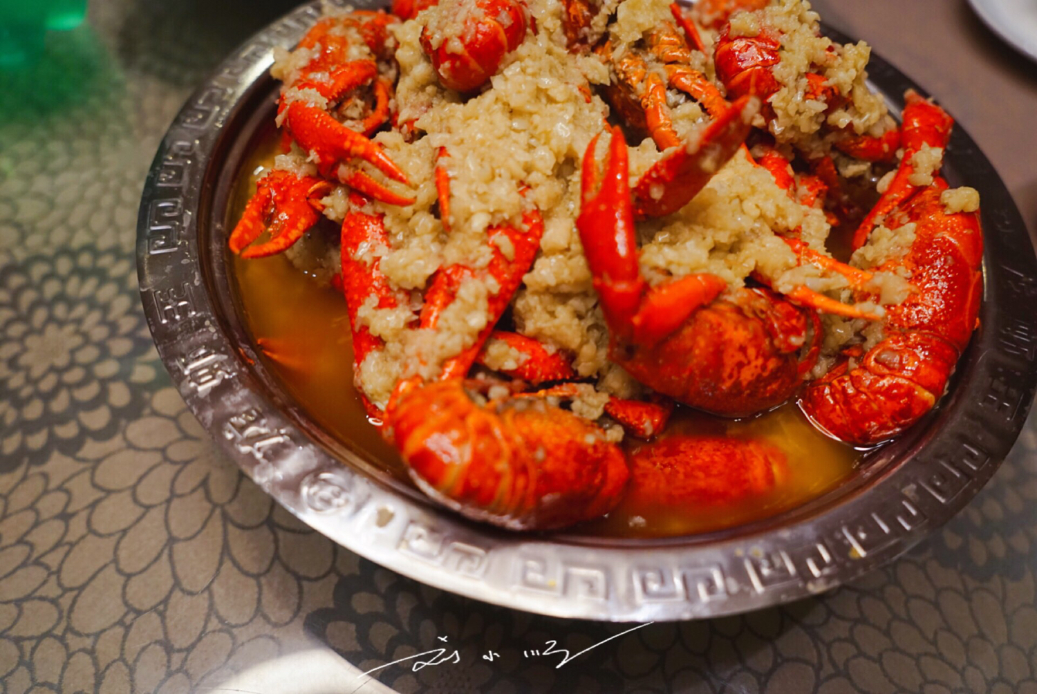 谁说到江苏吃小龙虾只能去盱眙？其实上海人和苏州人更喜欢去这里