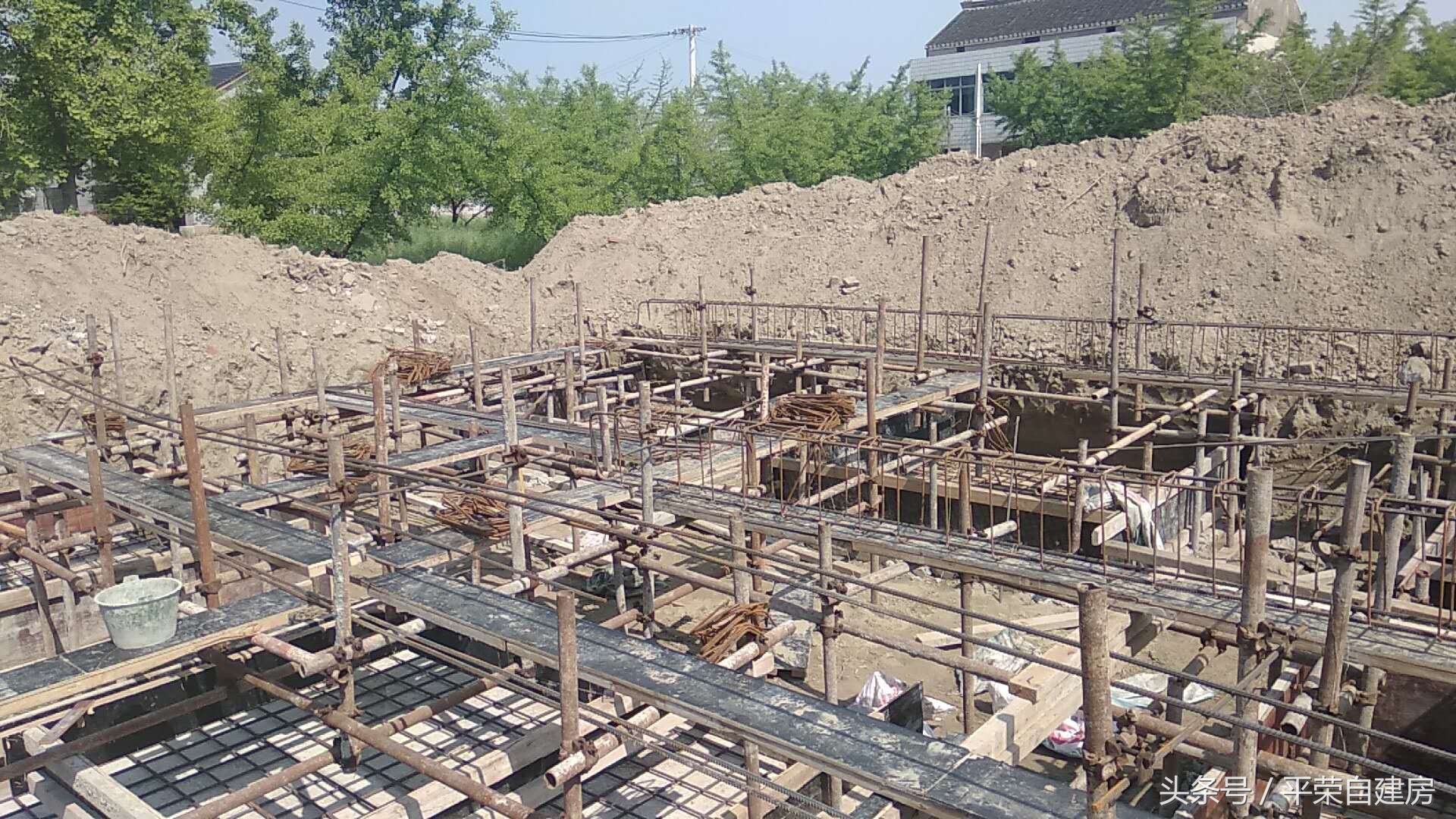 别墅地基制作教程,框架结构别墅地基