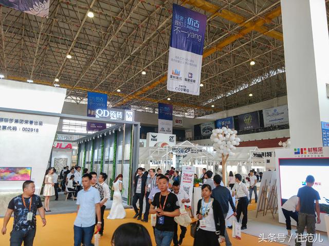 逛建材市场看瓷砖,去实体店买瓷砖怎么选到好的瓷砖