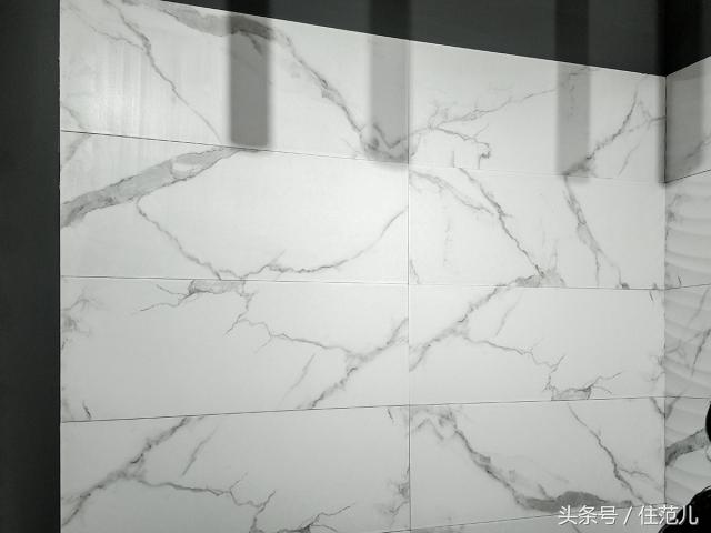 逛建材市场看瓷砖,去实体店买瓷砖怎么选到好的瓷砖