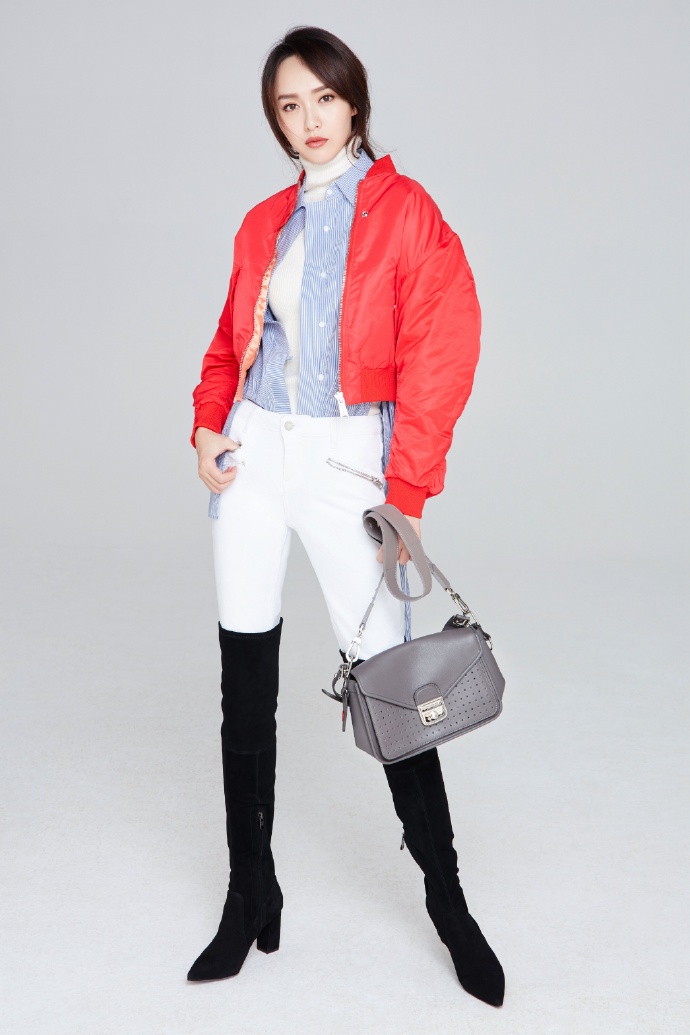 宋茜唐嫣迪丽热巴baby一不小心穿了同款夹克，粉丝却说更喜欢她？