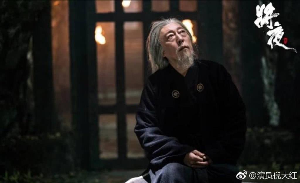 听过“面瘫式”演技吗?他因太丑艺考被拒3次,28年终于逆袭