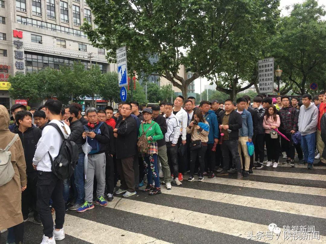 陕西大秦之水主场气氛,陕西大秦之水队球迷远征团