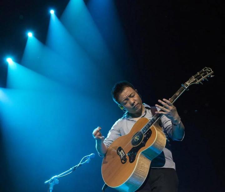 ktv摇滚歌曲经典老歌,ktv火热的摇滚歌曲