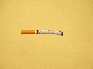 17岁女孩因打呼噜被舍友群殴，打鼾的我究竟应该怎么办？