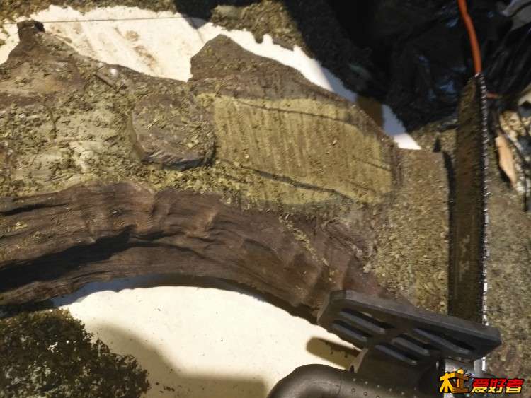 遵义金丝楠阴沉木茶台主人椅,金丝楠阴沉木自然造型茶台