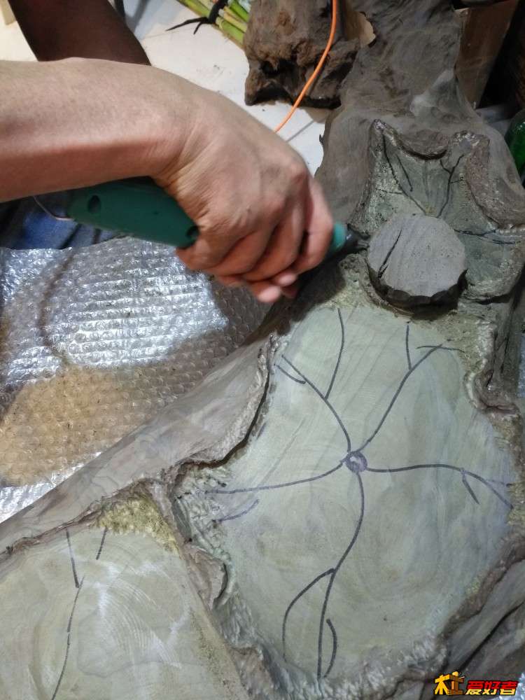 遵义金丝楠阴沉木茶台主人椅,金丝楠阴沉木自然造型茶台