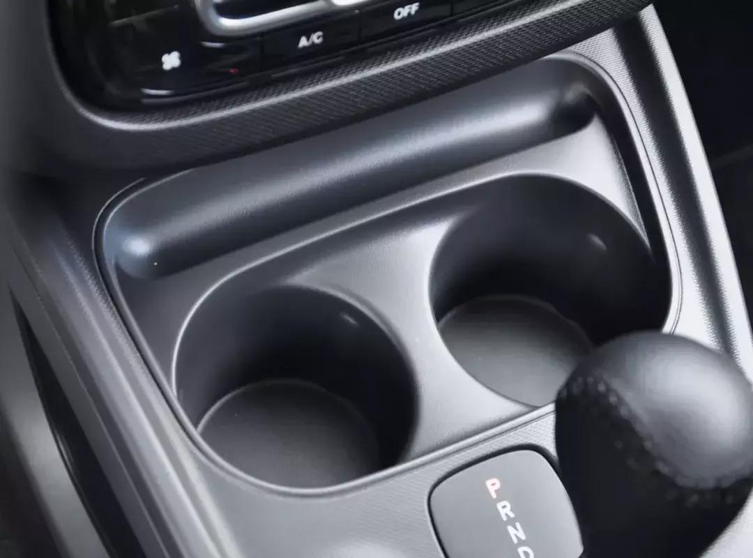 长期租代步车,租一台代步车一般多少钱一天