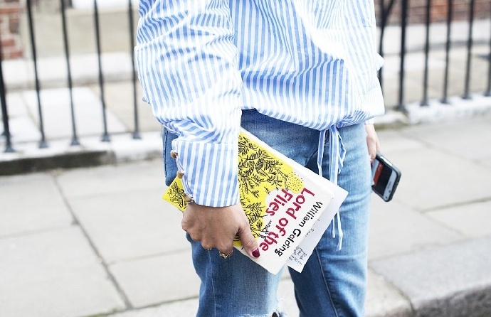 今年最火帆布包手拿包,手拿包洋气百搭包