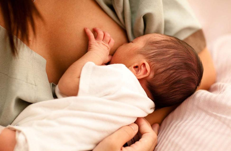 新生宝宝便秘怎么办,新生儿宝宝便秘最好的解决方法