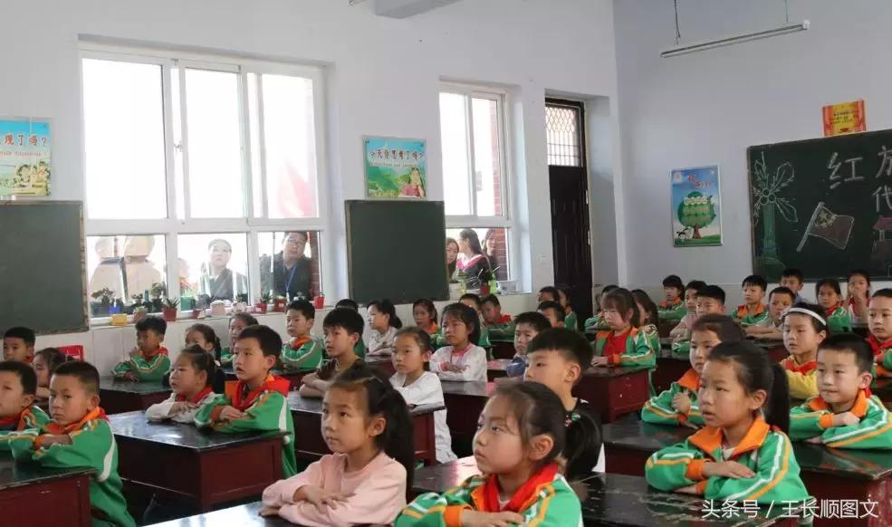 红旗渠精神历久弥新,红旗渠精神走进学校