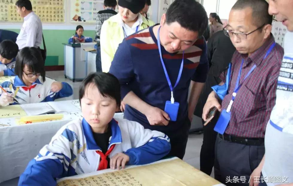 红旗渠精神历久弥新,红旗渠精神走进学校