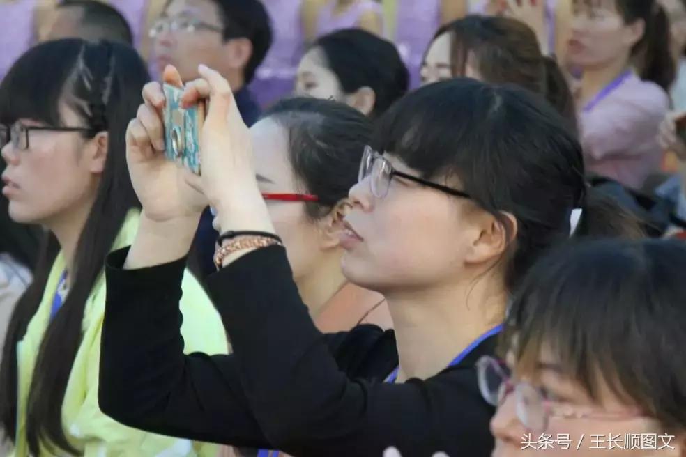 红旗渠精神历久弥新,红旗渠精神走进学校