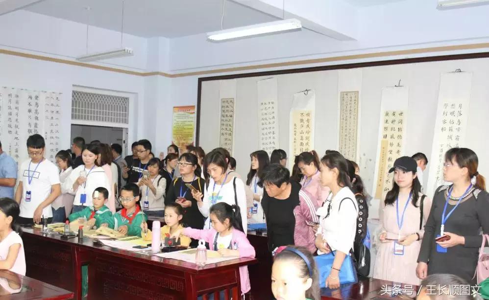 红旗渠精神历久弥新,红旗渠精神走进学校