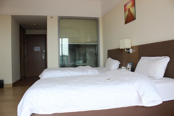 江阳区旅游线路推荐,阳江月亮湾攻略