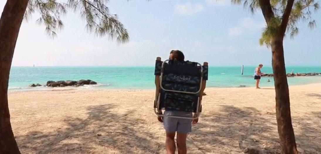 可以变成躺椅的椅子,能在沙滩上坐的折叠椅