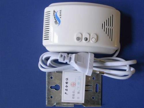 煤气报警器和天然气报警器一样吗,煤气报警器用电池的吗