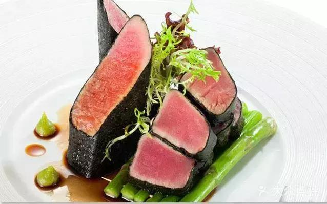 济南惠灵顿牛排哪家好吃,济南战斧牛排哪里好吃