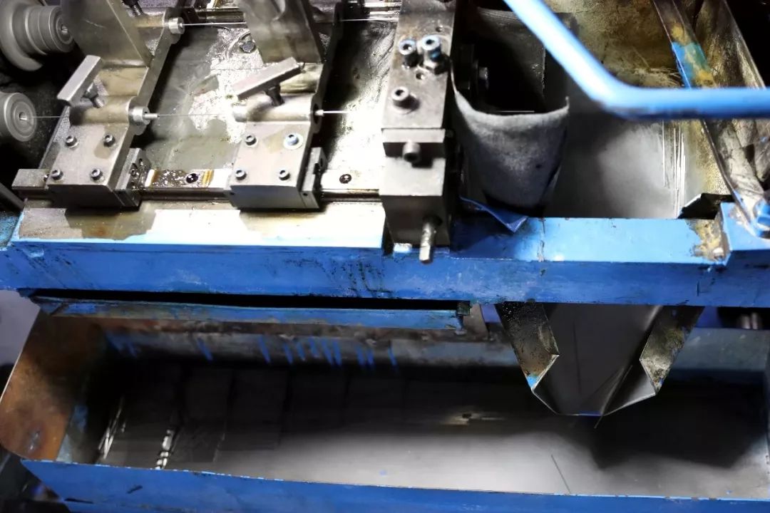 《中国钓鱼》杂志一行二人走进黑金刚