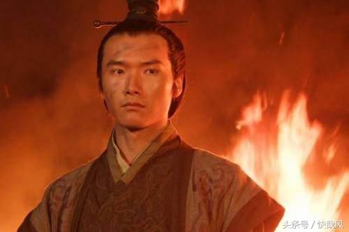 浠栨鍔熺粷涓栧嵈榛橀粯鏃犻椈灏忚,浠栨鍔熼珮寮哄嵈涓轰汉闃存瘨