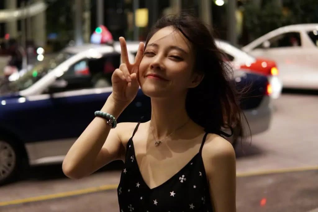 冯提莫是怎样火起来的,冯提莫到底怎么火的