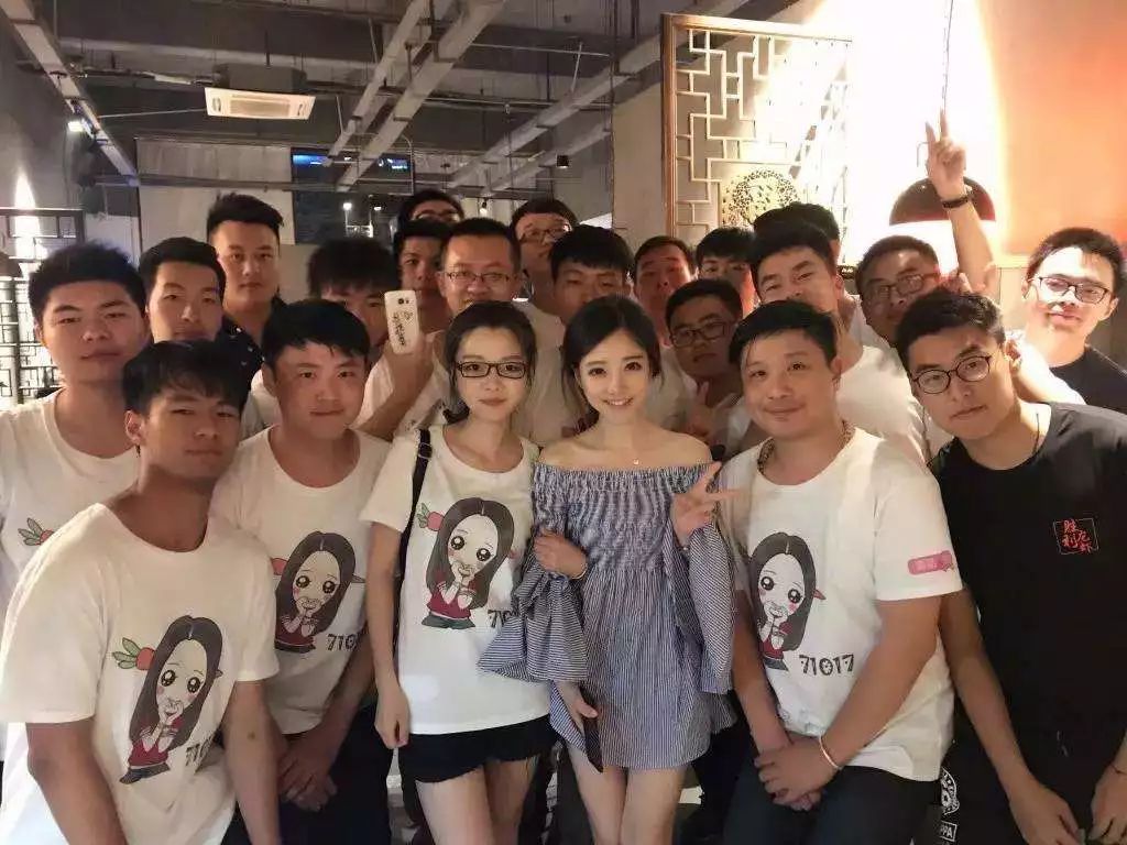 冯提莫是怎样火起来的,冯提莫到底怎么火的