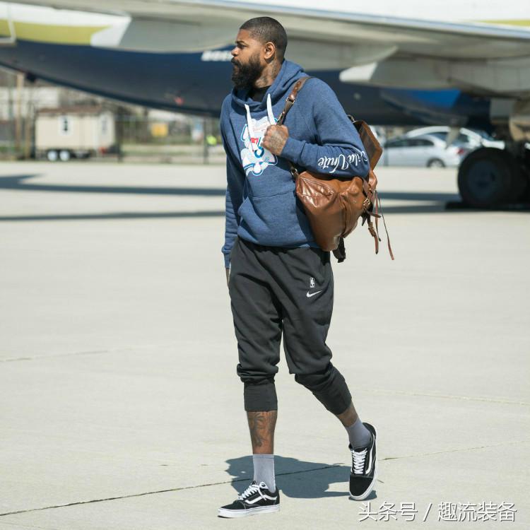 NBA季后赛球星场下穿搭盘点