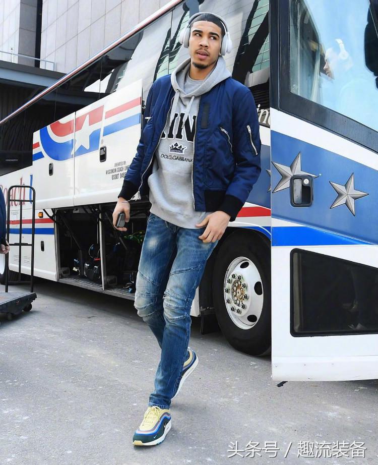 NBA季后赛球星场下穿搭盘点