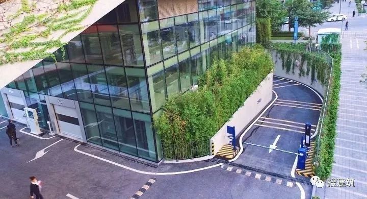 最小的立体车库,旋转式立体车库