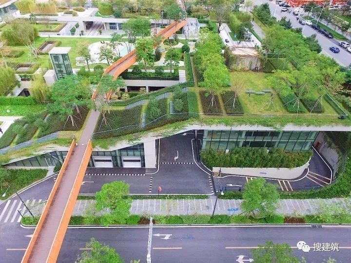 最小的立体车库,旋转式立体车库