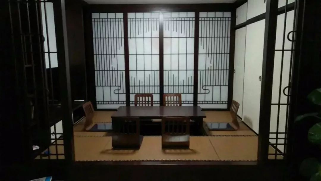 定制实木榻榻米多少钱,定制榻榻米一般都用哪几款板材