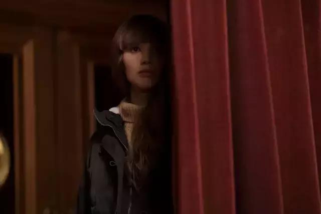 詹妮弗劳伦斯拍过多少电影,詹妮弗劳伦斯惊悚悬疑