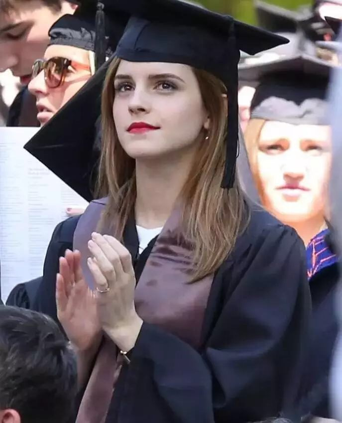 艾玛沃森的颜值变化,艾玛沃森素颜雀斑脸