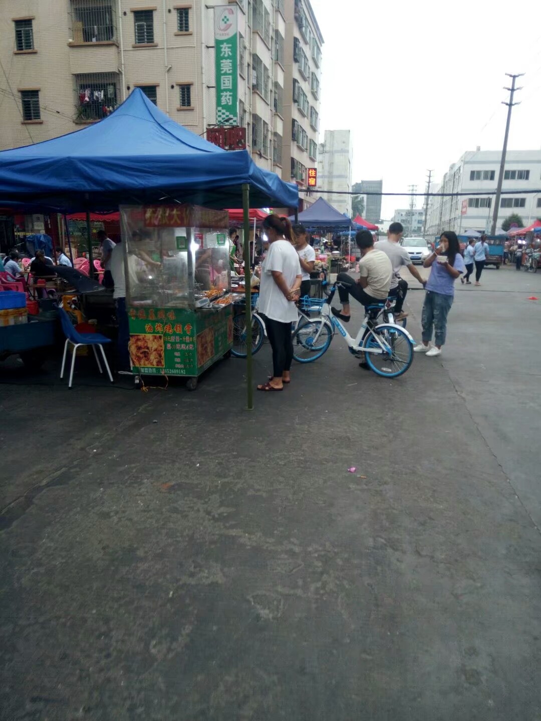 东莞厦边夜市摆摊,东莞长安厦岗地摊夜市