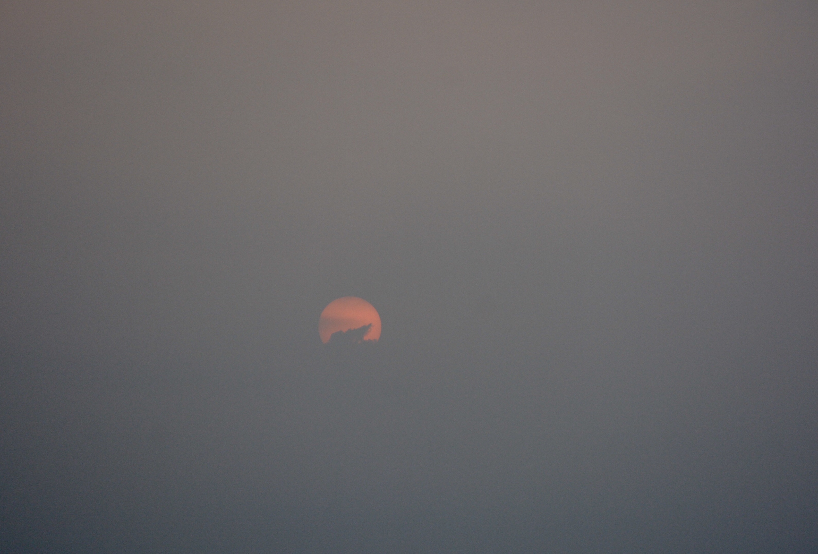经验告诉你，一个优秀的日出应该是这样的……