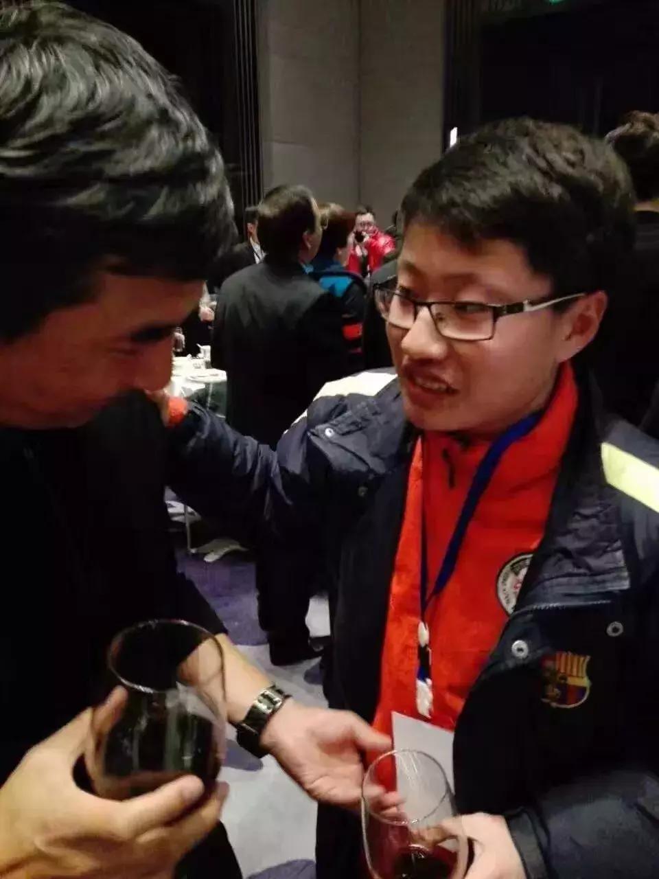 董路谈山东鲁能黄健翔,董路谈黄健翔足球迷