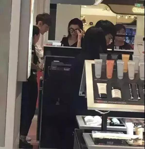 鏃ユ湰pola涓婃捣,鏃ユ湰浜虹湅pola