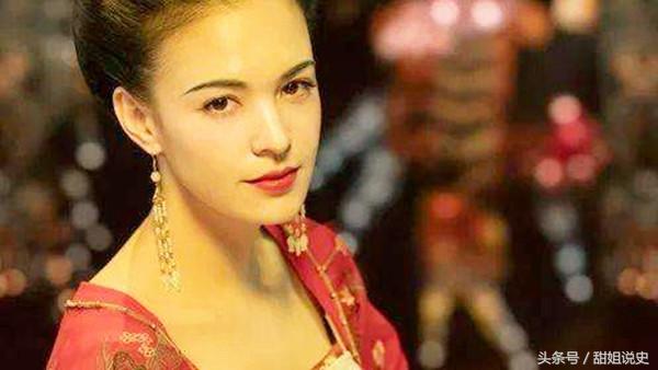 杨玉环真的是大唐的罪人吗,杨玉环跟李隆基是真正的爱情吗