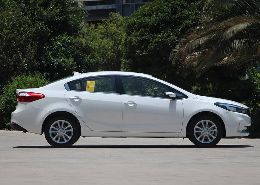 起亚k3驾驶感受实测,起亚新款k3有哪四种驾驶模式