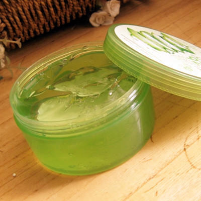 皮肤过敏了发红可以用芦荟灌肤吗,皮肤过敏发痒能敷面膜吗