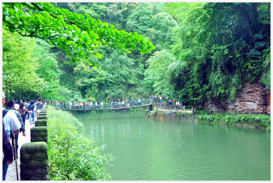 四川旅游攻略最值得去的地方,四川六日游必去的地方