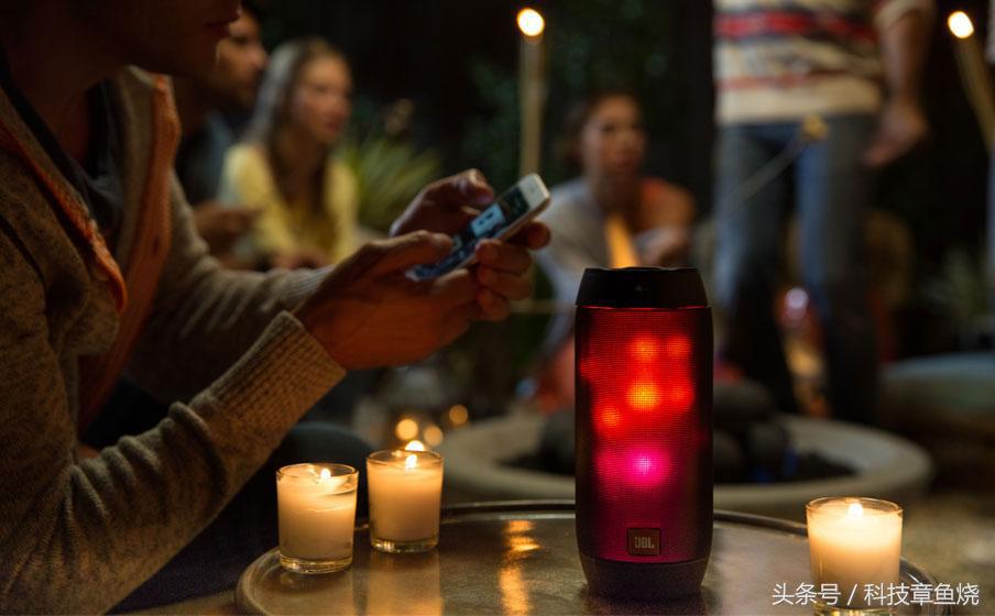 声与光的聚合体，JBLPulse2让聚会更肆意
