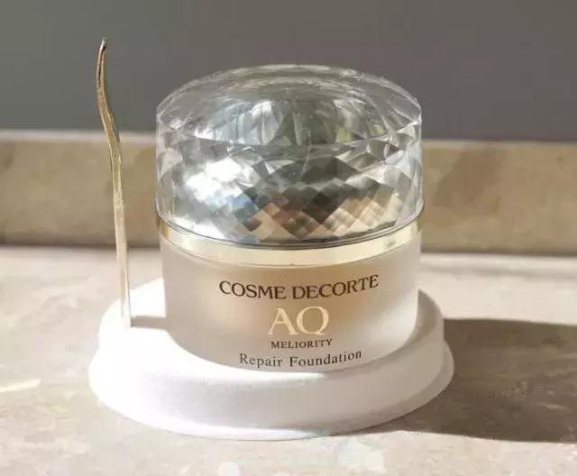 日本妹子爱用的遮瑕,日本妹子油皮爱用的粉底