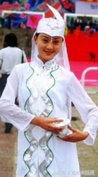 多彩多姿的民族服饰,奇特绚丽的民族服饰