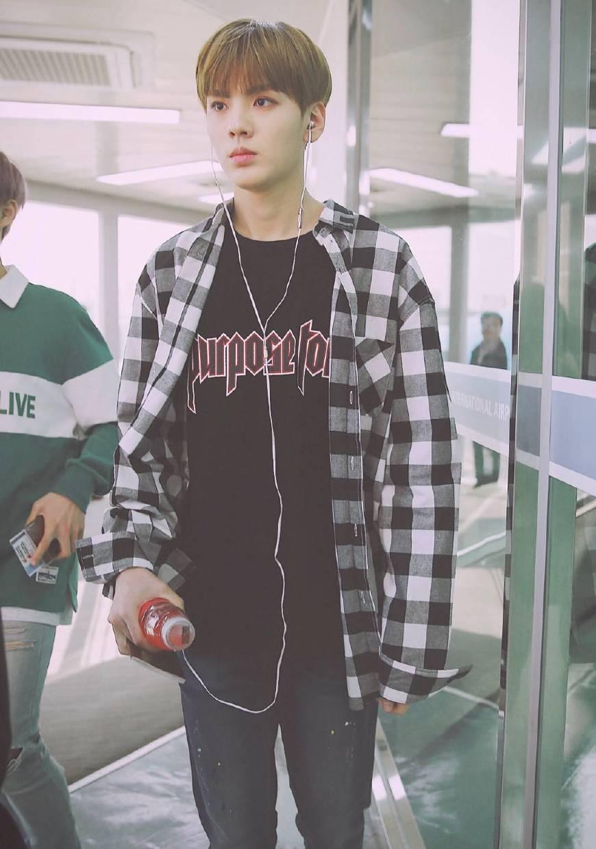 毕雯珺乐华七子茶话会,毕雯珺乐华七子茶话会完整版