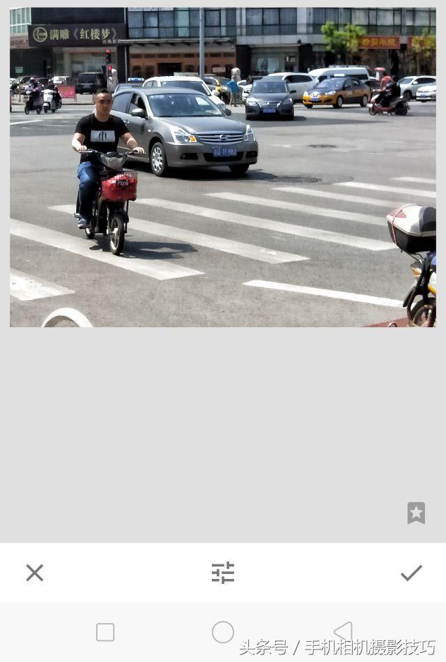 手机拍照放大了画质惨不忍睹？试试这个方法，没准还有救