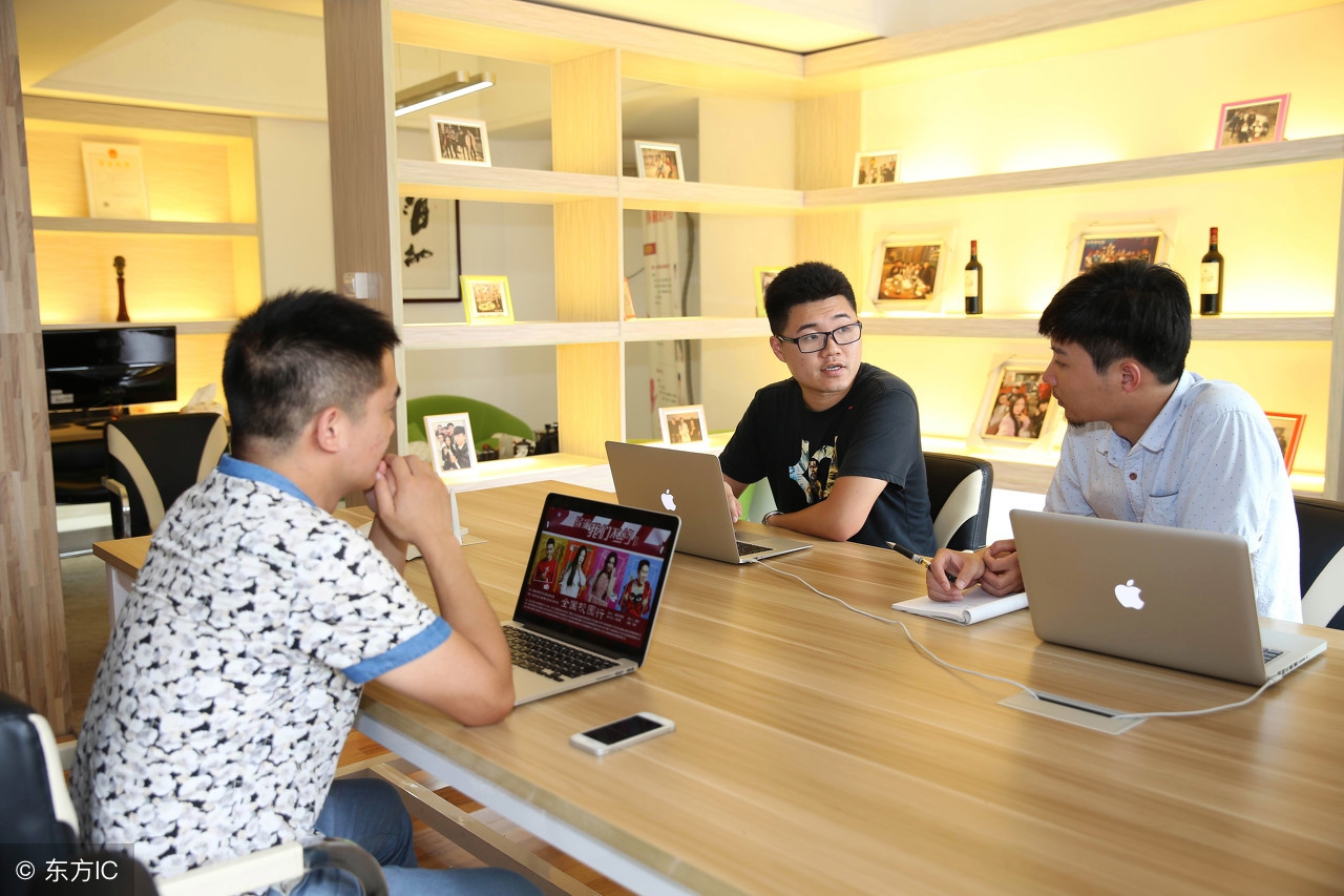 大学生创业应该如何规避创业陷阱,大学生白手起家创业成功案例