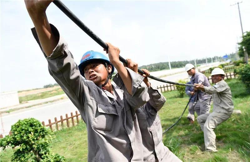 家用电表功率不准的原因,电表不准投诉电话是多少