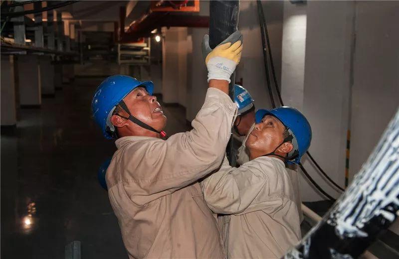 家用电表功率不准的原因,电表不准投诉电话是多少